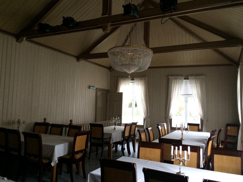 غريمستاد Gjestehuset Ibsen المظهر الخارجي الصورة